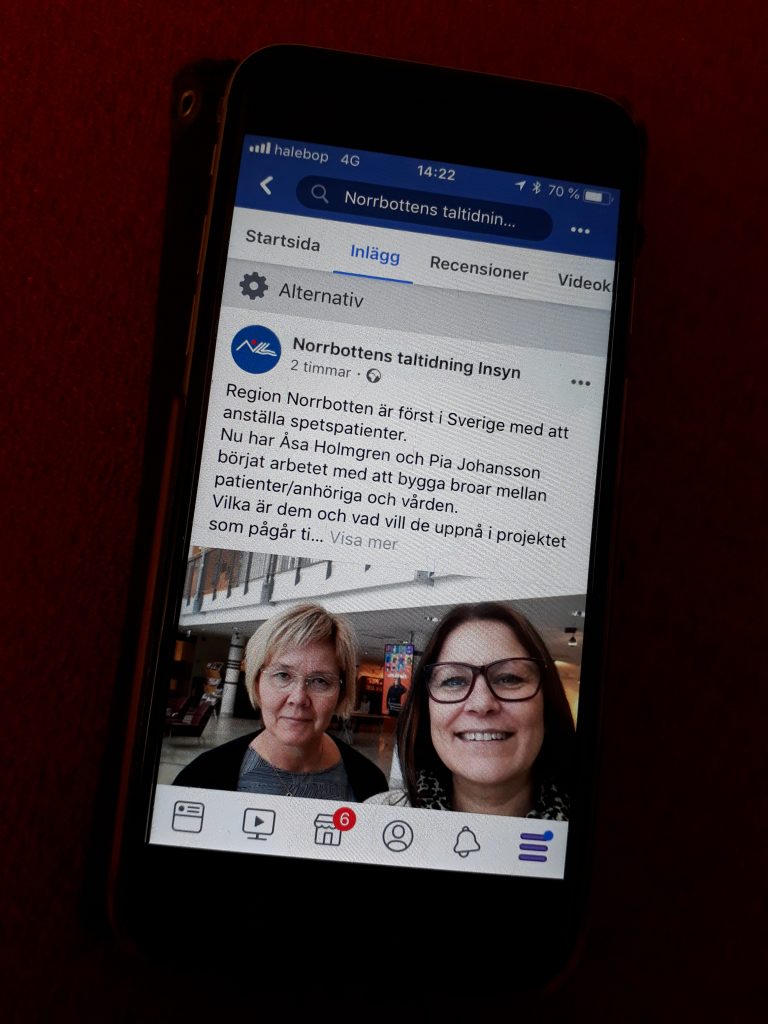 Bilden visar en mobiltelefon med Norrbottens taltidnings facebooksida.